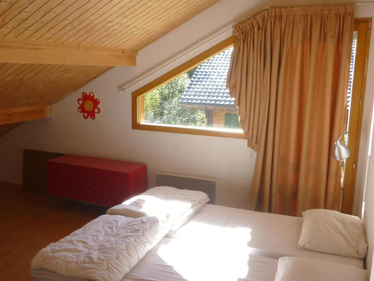 Spacious Chalet Near The Ski Area Saint-Jean-dʼAulps