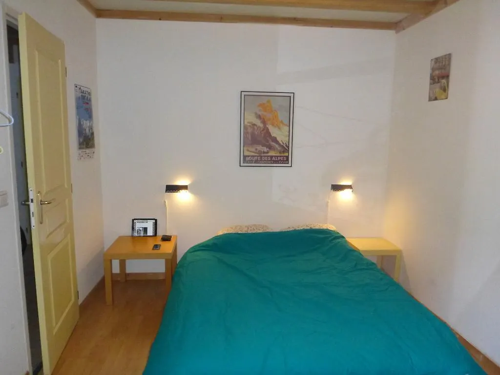 Spacious Chalet Near The Ski Area Saint-Jean-dʼAulps Fransa