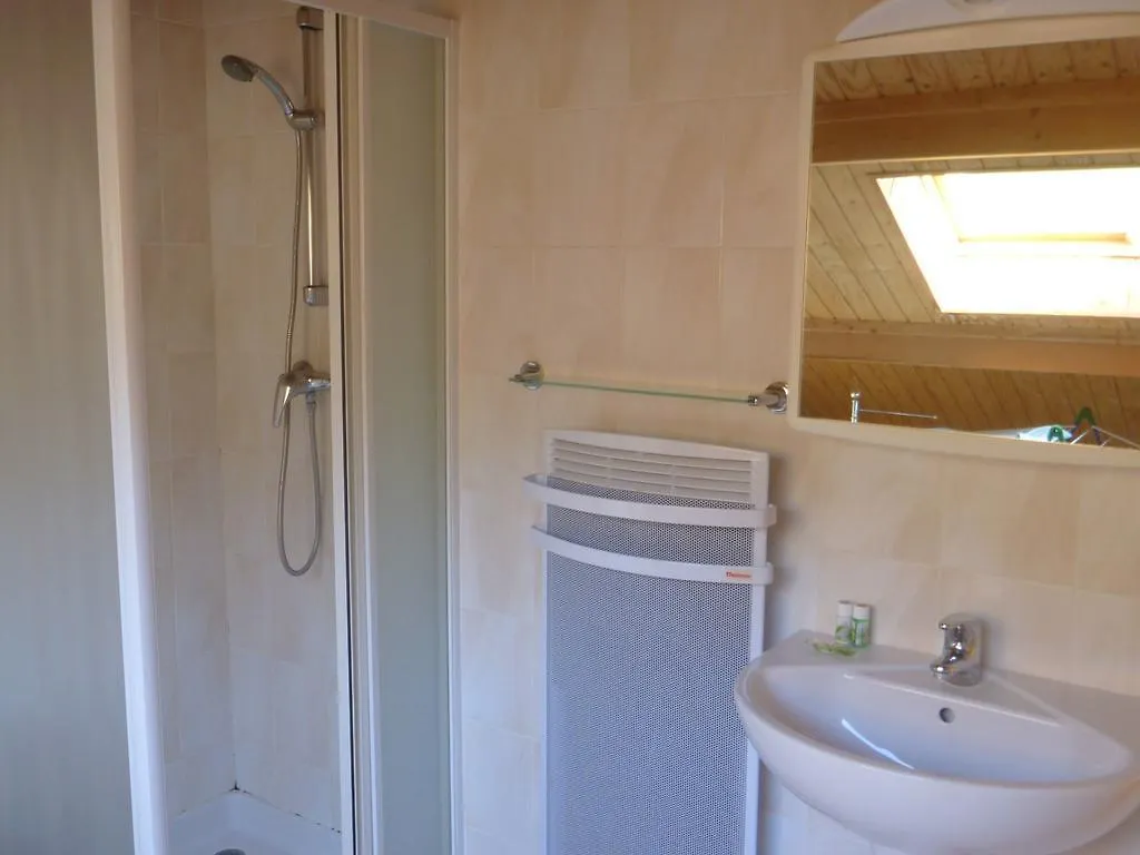 Spacious Chalet Near The Ski Area Saint-Jean-dʼAulps