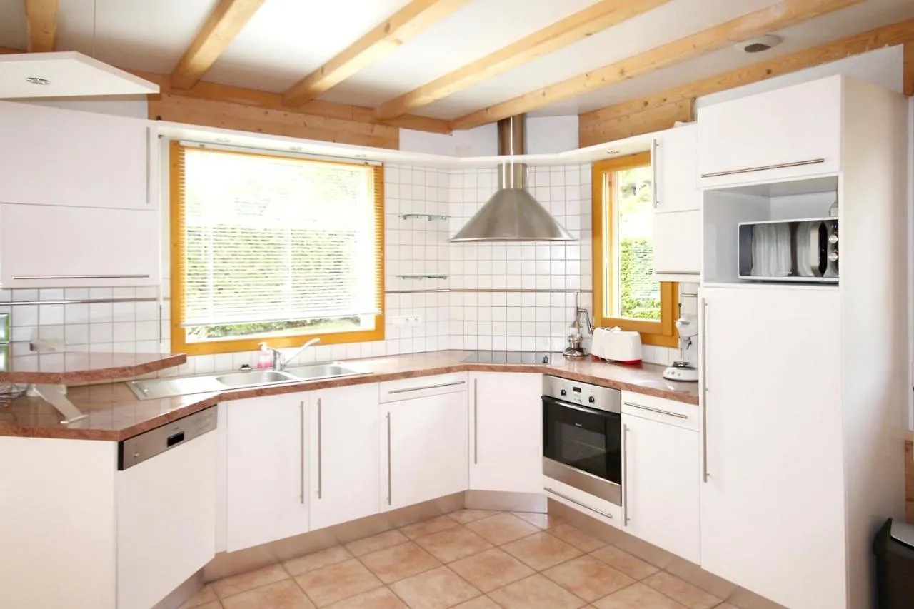 Spacious Chalet Near The Ski Area Saint-Jean-dʼAulps 0*,