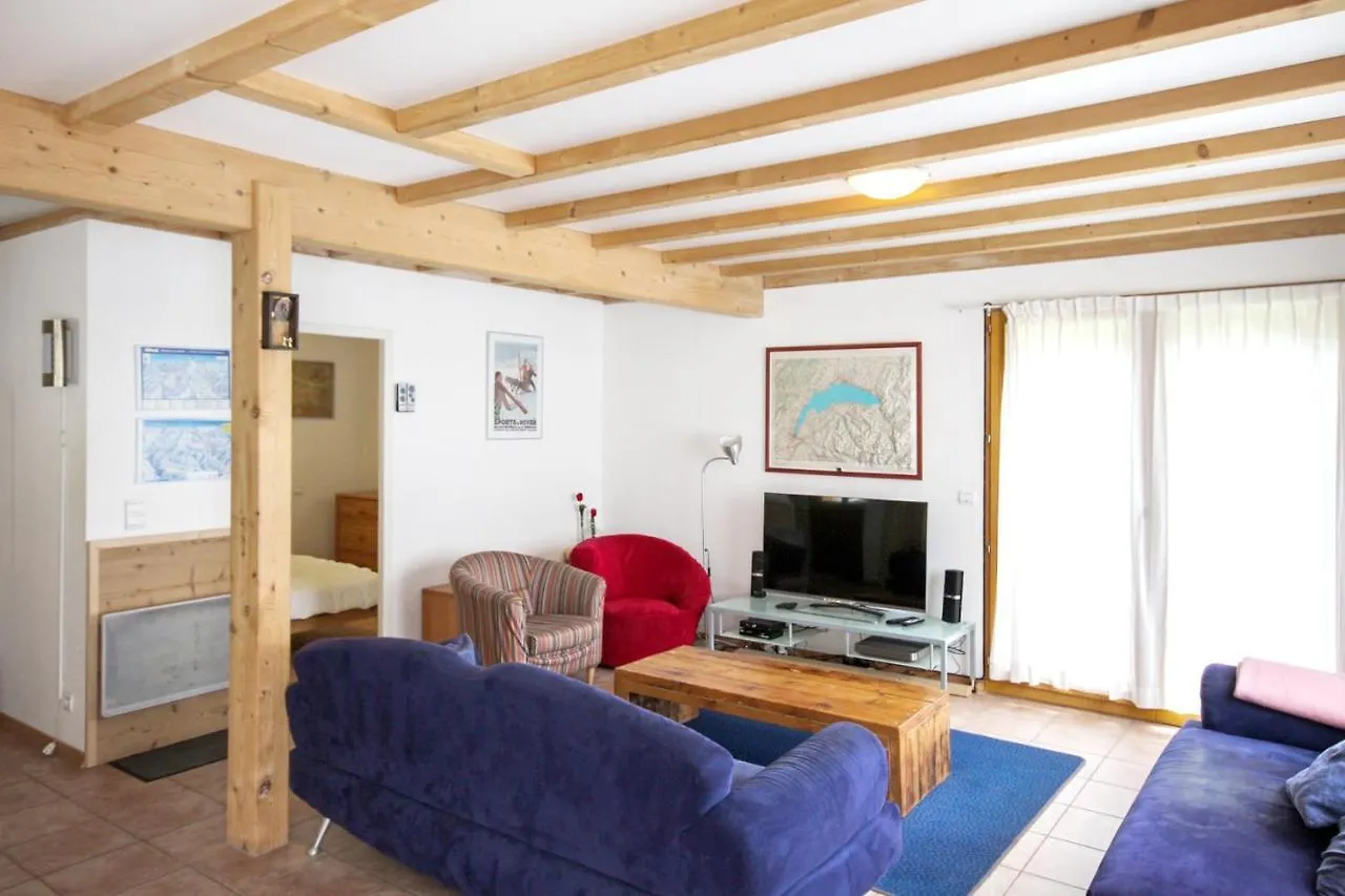 Spacious Chalet Near The Ski Area Saint-Jean-dʼAulps Fransa